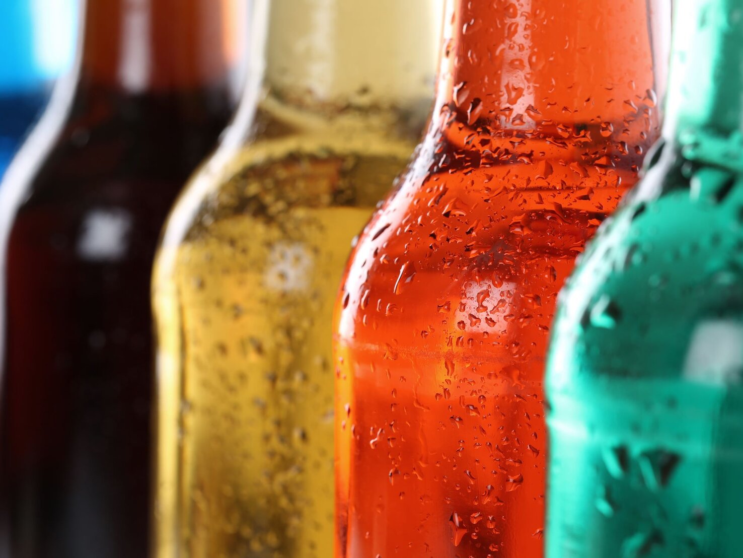 Getränke kühlen ohne Eiswürfel 7 Tipps für kalte Cocktails und Cola